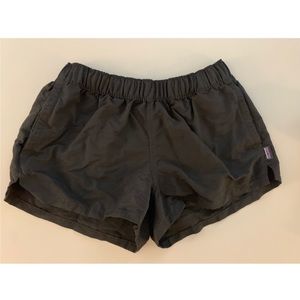 Women’s Barely Baggies Shorts 2.5”